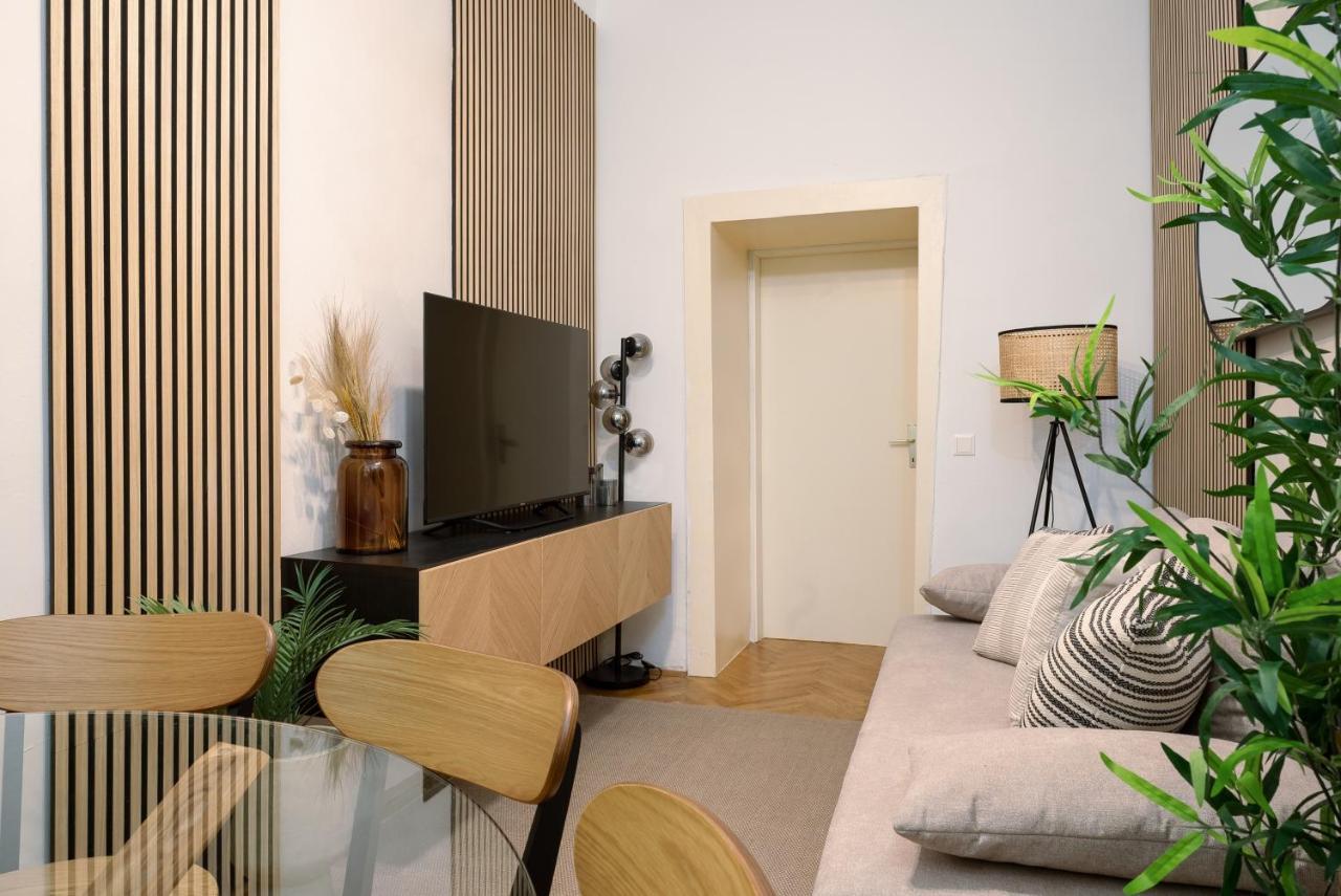 Designer Apartment, Central, Next To Danube Wien Eksteriør billede